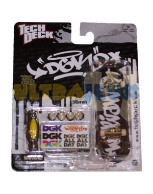 Finger Skate 1 Finger Skate + Accessoires Dgk Tag