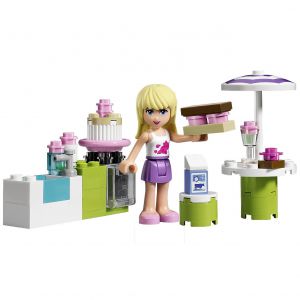 LEGO Friends La cuisine d'ext�rieur de St�phanie  